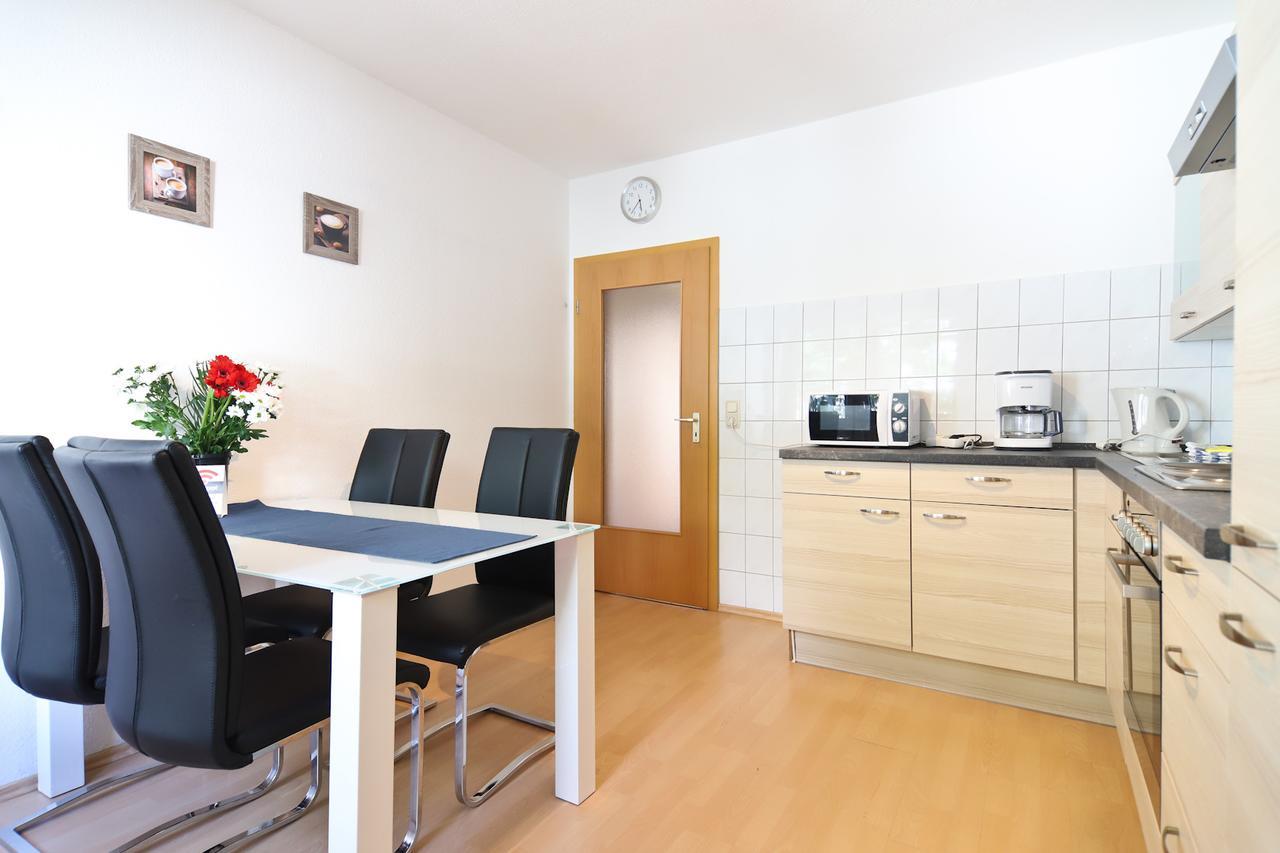 Top Ferienwohnung Veltins Arena ゲルゼンキルヒェン エクステリア 写真