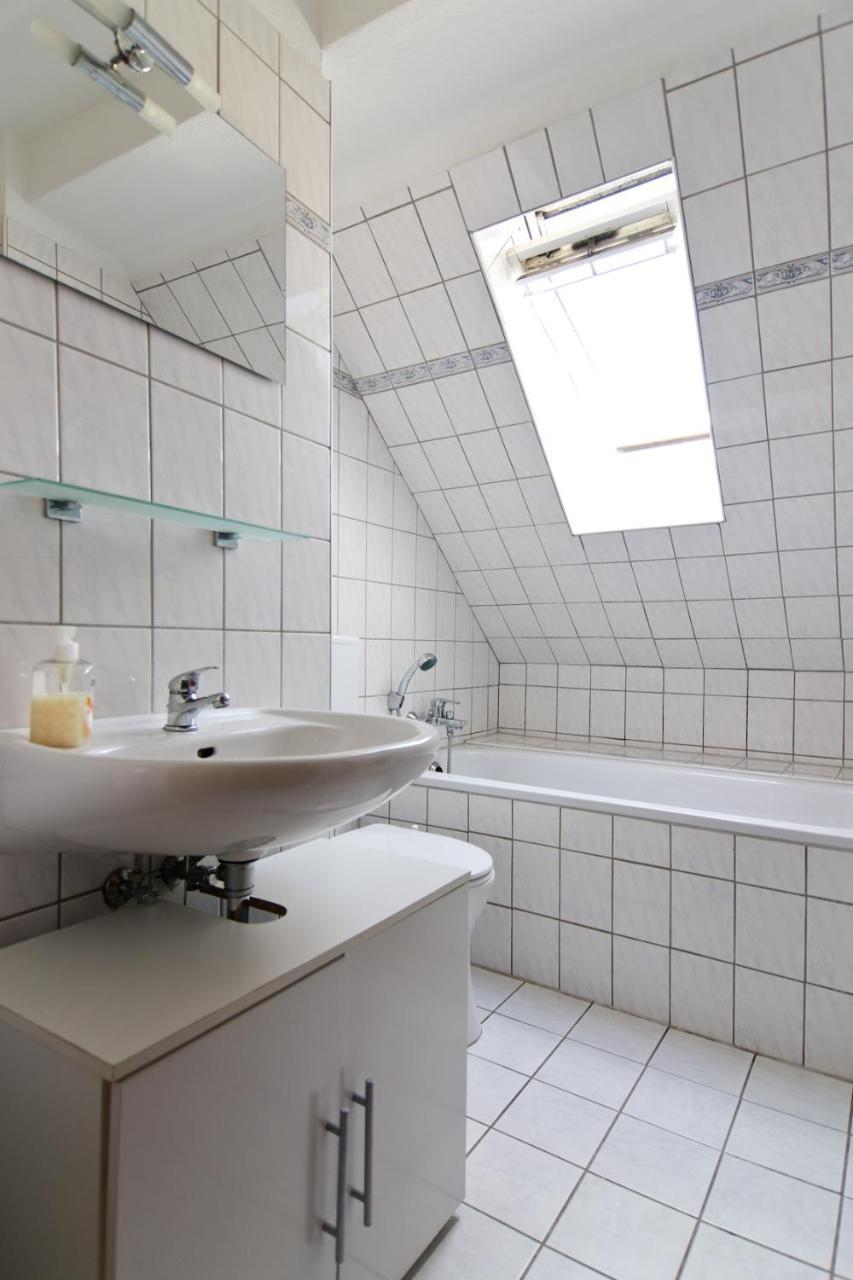 Top Ferienwohnung Veltins Arena ゲルゼンキルヒェン エクステリア 写真